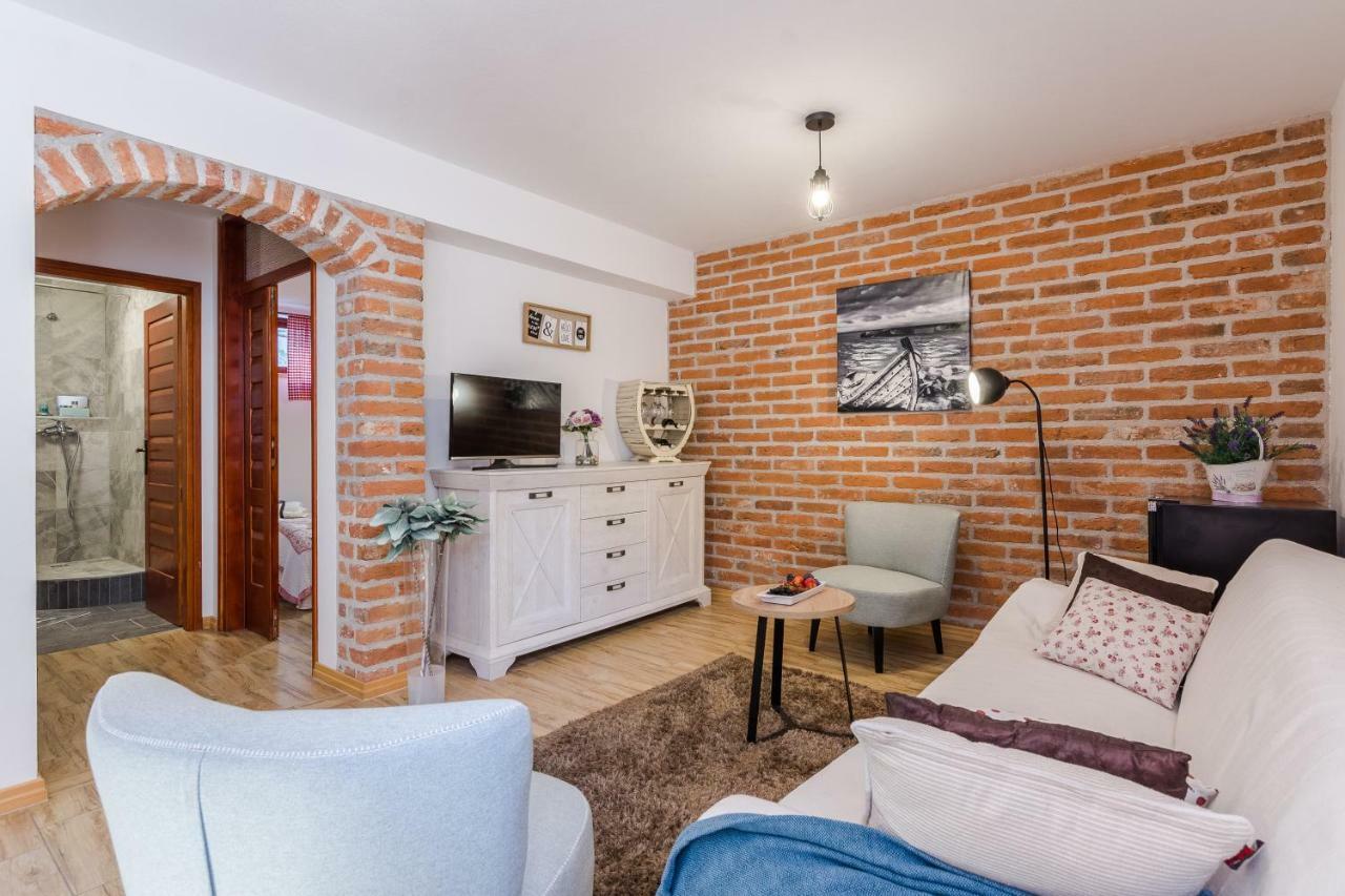 Apartments Rensi Ζαντάρ Εξωτερικό φωτογραφία