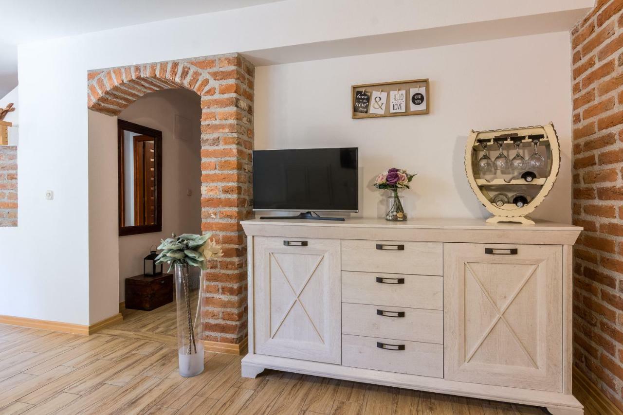 Apartments Rensi Ζαντάρ Εξωτερικό φωτογραφία